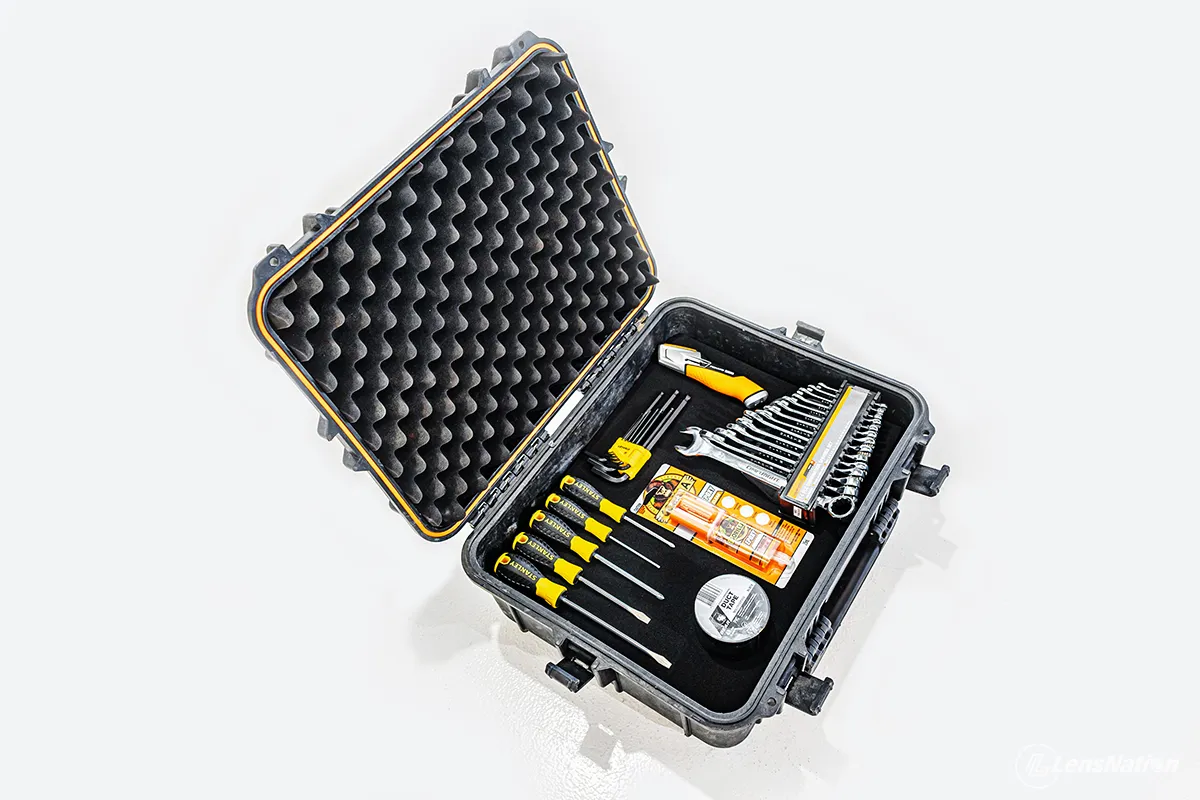 Studio product image of Mining equipment in a strong box captured to showcase engineering features.