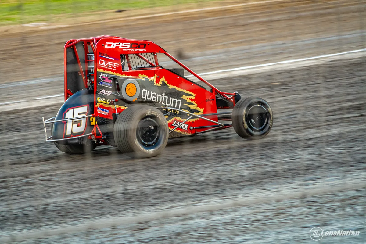 Golding Motorsports Speedcar competing in Western Australian speedway racing