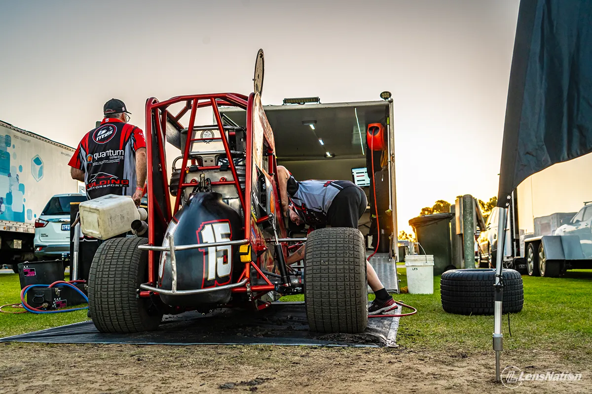 Golding Motorsports Speedcar competing in Western Australian speedway racing